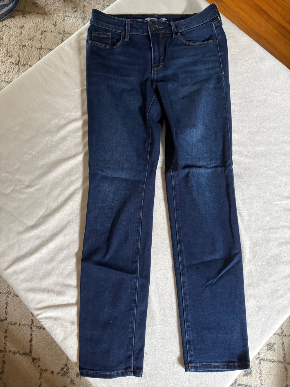 Old Navy Women's Dark Indigo Straight Leg Jeans